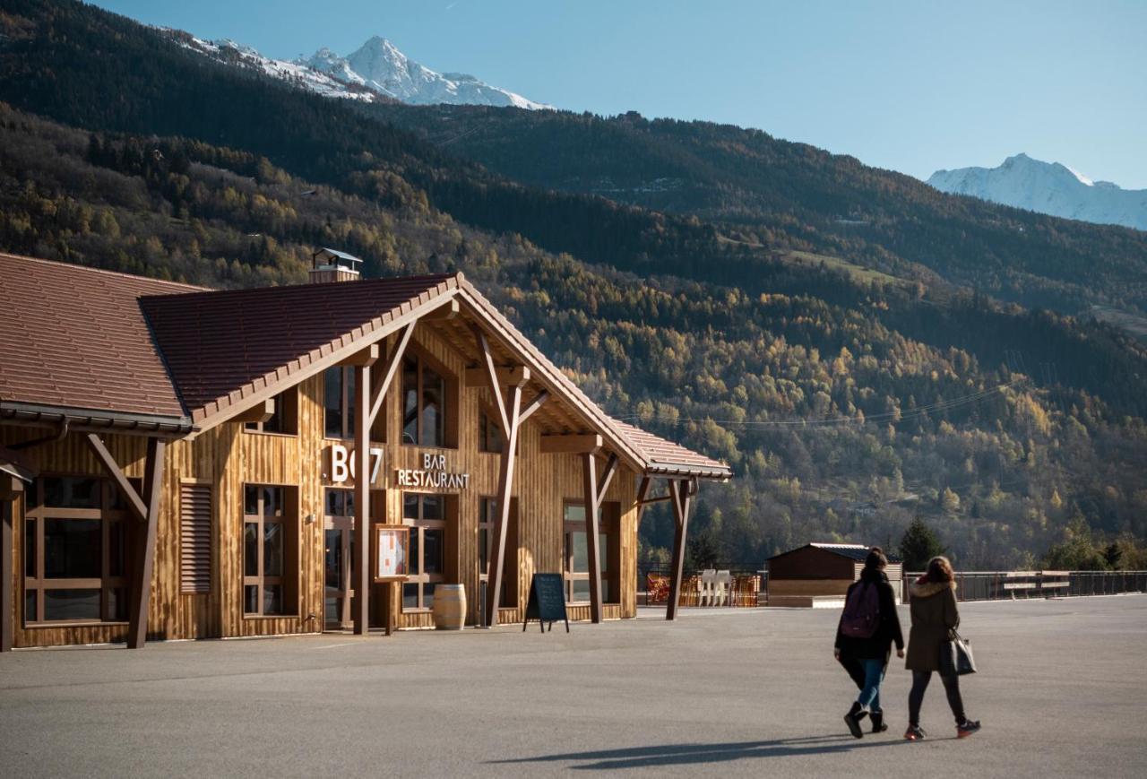 Hotel Base Camp Lodge - Bourg Saint Maurice Bagian luar foto