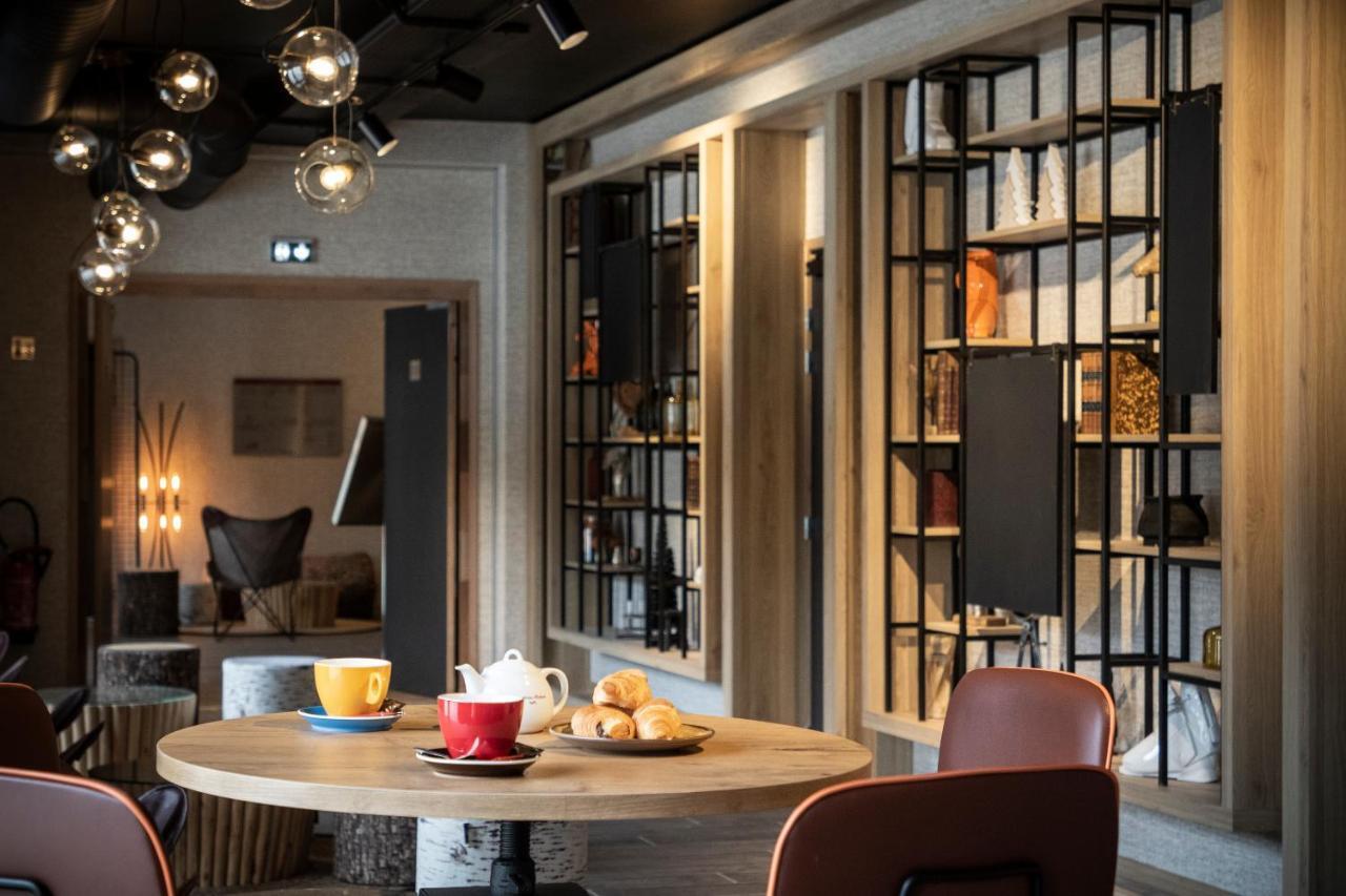 Hotel Base Camp Lodge - Bourg Saint Maurice Bagian luar foto