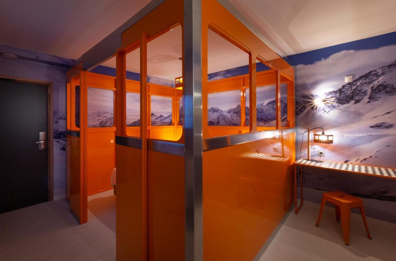 Hotel Base Camp Lodge - Bourg Saint Maurice Bagian luar foto